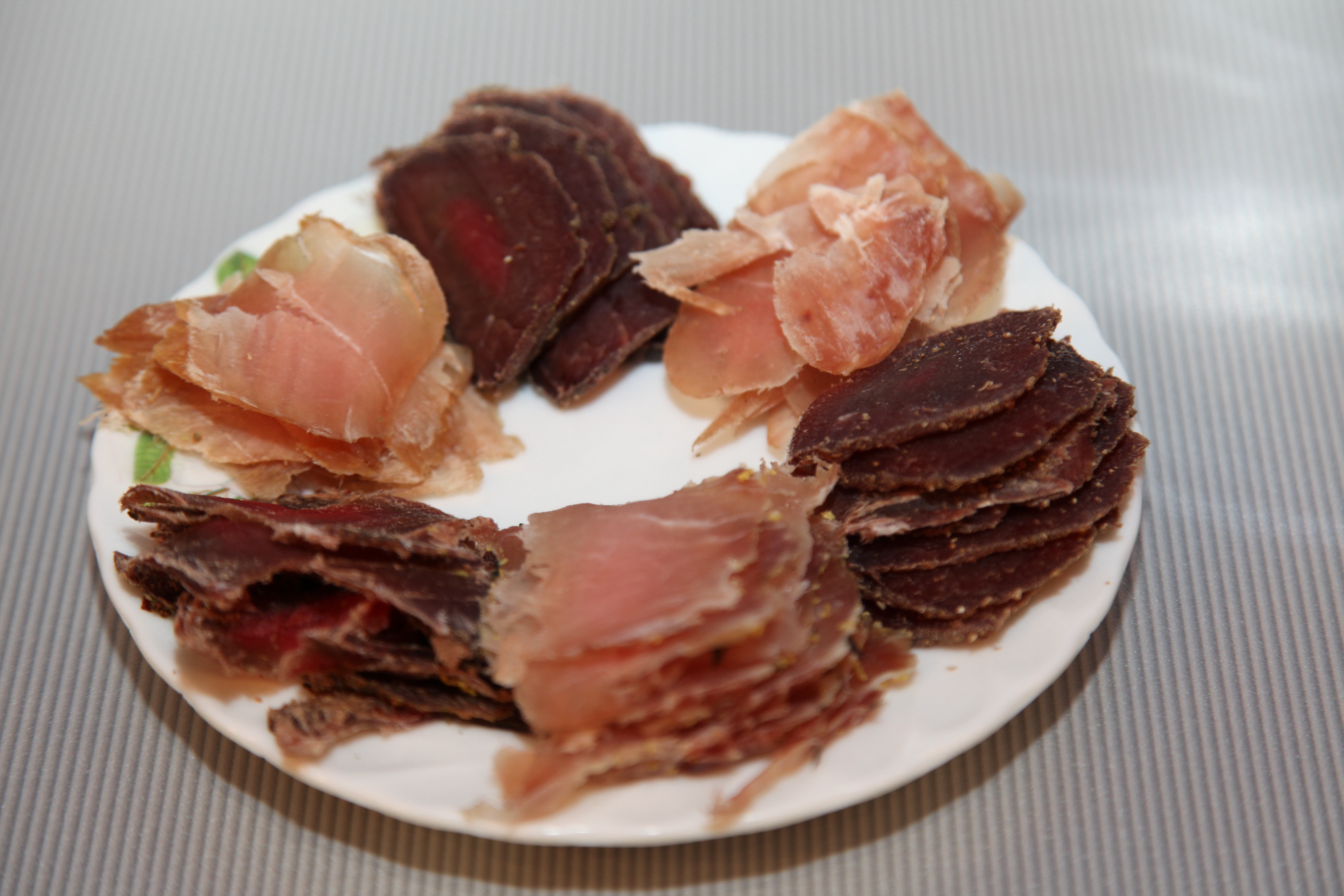 Вяленое мясо в домашних условиях: как приготовить вяленую свинину и говядину