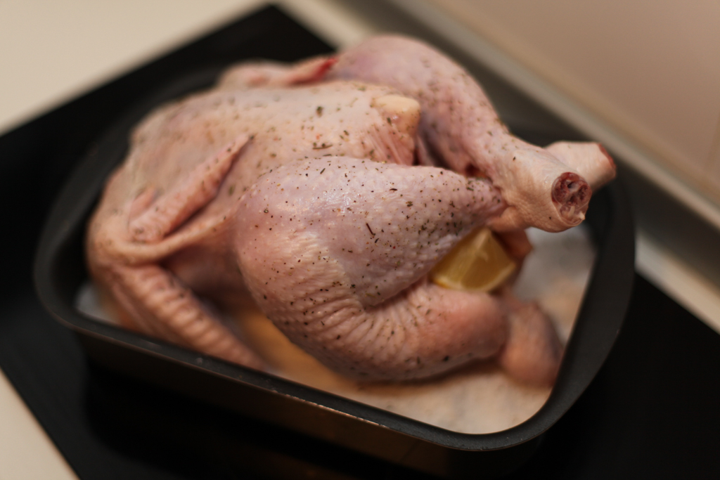Курица на солевой подушке в духовке рецепт фото пошагово